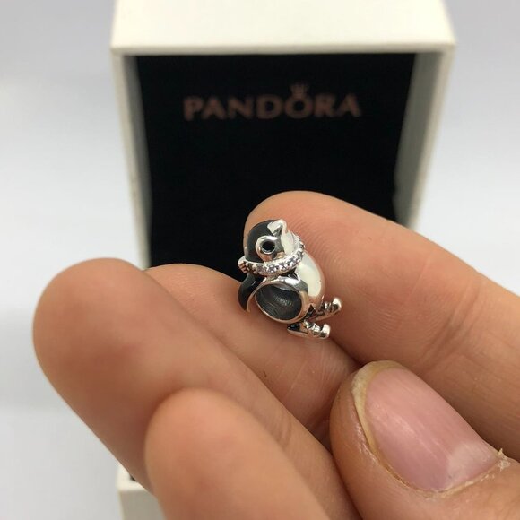 ✨🔥Pandora Skiing Penguin Charm - Picture 7 of 11